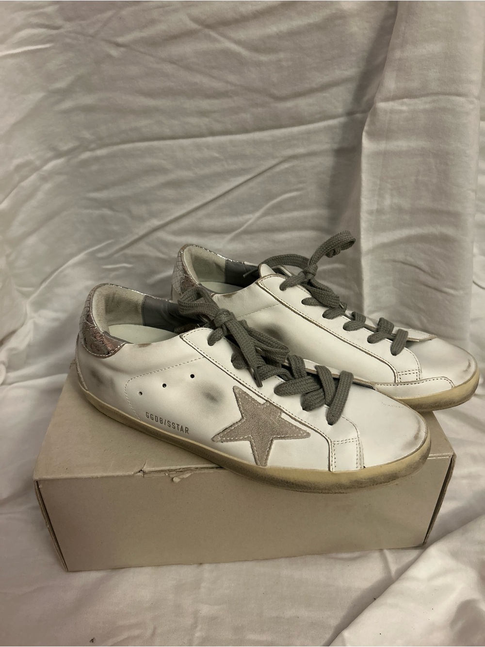 GOLDEN GOOSE SNEAKERS